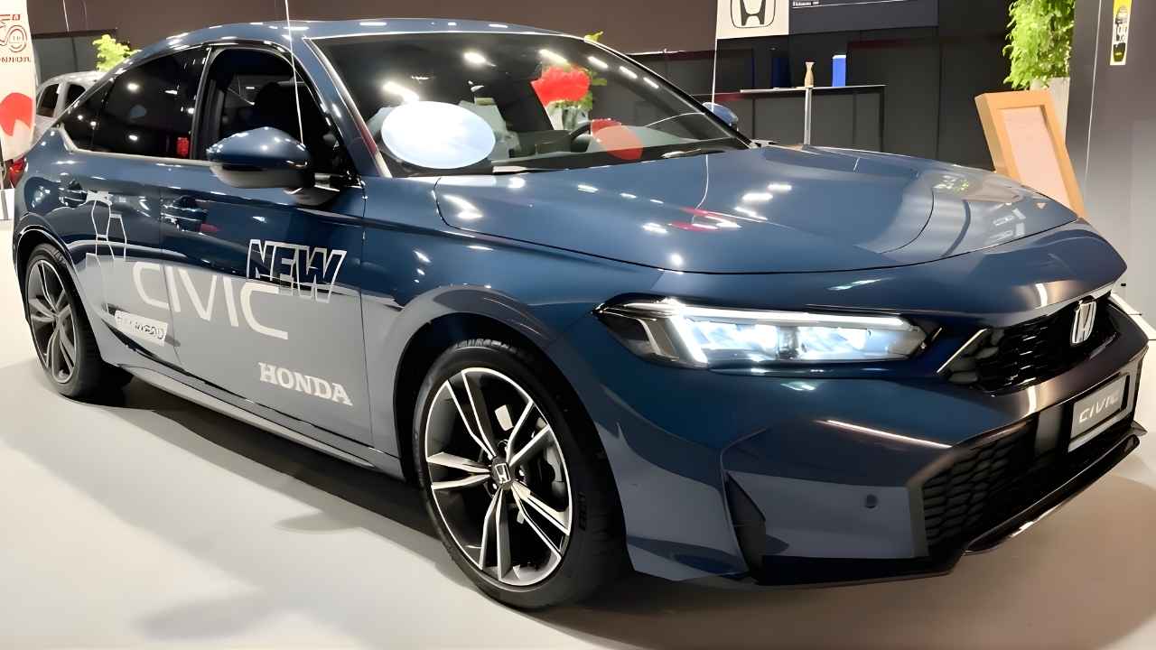2026 Honda Civic Debut Advanced Dual Screens and Refined Performance